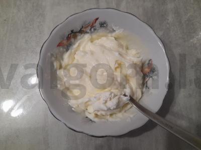 Rulėliai su varškės-grietinės įdaru ir saldžiuoju pienu Žingsnis 2