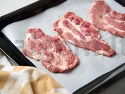 Prancūziškas mėsos patiekalas su cukinijomis Žingsnis 2