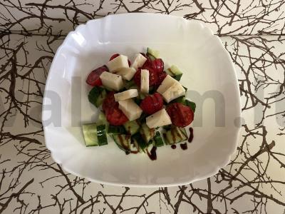 Daržovių salotos su moliūgų sėklomis Žingsnis 3