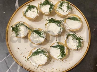 Tartaletės su varškės sūriu, žolelėmis ir midijomis Žingsnis 3
