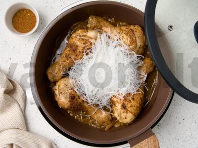 Vištienos blauzdelės su funchoza Žingsnis 6