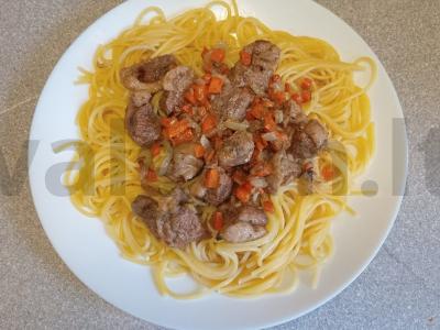 Spagečiai su svogūnais, morkomis ir antis filė Žingsnis 9