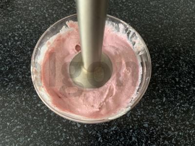 Varškės ir braškių desertas su vaisiais Žingsnis 3