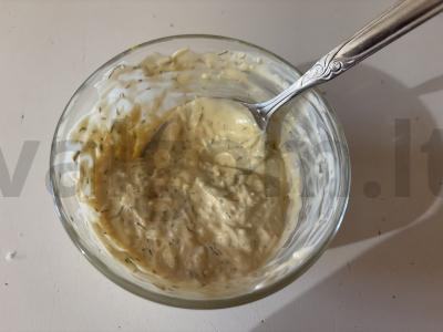 Kepta sūrio kepurėlė ritinėliams Žingsnis 5