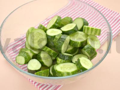 Marinuoti agurkai riekelėmis žiemai Žingsnis 2