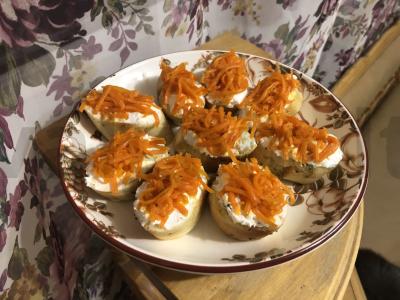 Aštrūs sumuštiniai su rikota pagrindine nuotrauka