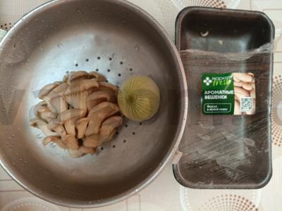 Roti plokštainiai su sūriu ir grybais Žingsnis 1