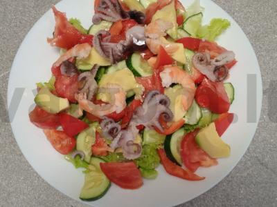 Daržovių salotas su krevetėmis ir aštuonkoju Žingsnis 7