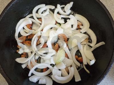 Ilgagrūdžių ryžių plovas su antis filė ir džiovintomis morkomis Žingsnis 3