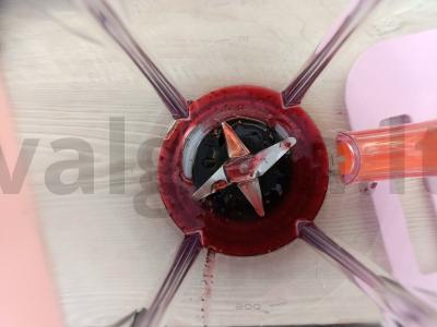 Mojitas su uogiene Žingsnis 1