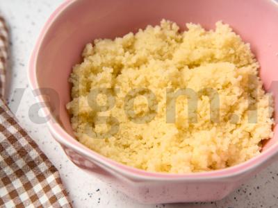 Daržovių troškinys su kuskusu ir vištiena Žingsnis 1