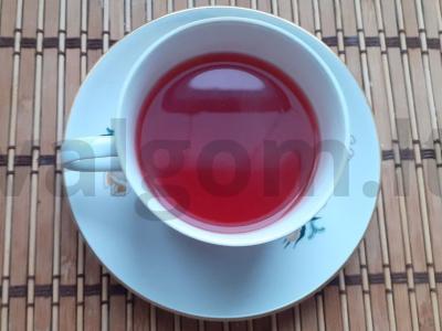 Vitamininis gėrimas iš šaltalankių su medumi ir čiobreliais pagrindine nuotrauka