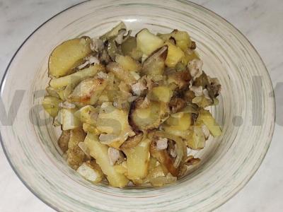 Kepta bulvė pagal Smolenską pagrindine nuotrauka