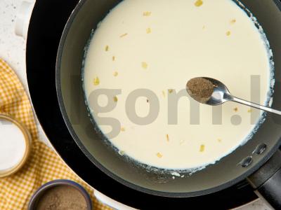 Menkių filė, kepta su grietinėlėmis ir sūriu Žingsnis 3