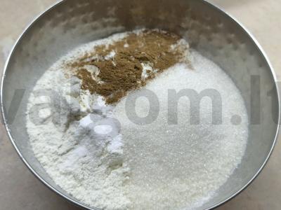 Avižiniai sausainiai su razinomis Žingsnis 2