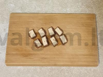 Pieninis kokteilis su kokosu ir šokoladu Žingsnis 1