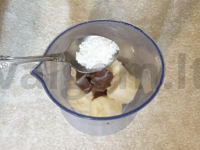 Pieninis kokteilis su kokosu ir šokoladu Žingsnis 3