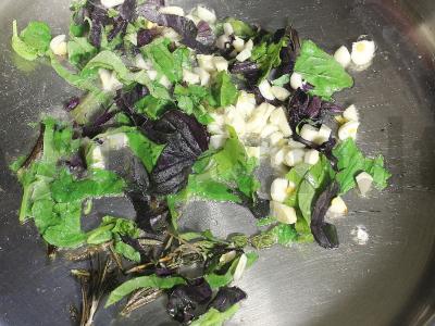 Pica su rūkytomis dešromis ir sūriu Žingsnis 11