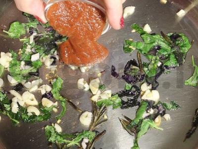 Pica su rūkytomis dešromis ir sūriu Žingsnis 12