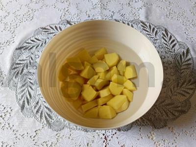 Sriuba su vištienos skrandžiais ir kiaušinių makaronais Žingsnis 4