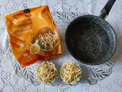 Sriuba su vištienos skrandžiais ir kiaušinių makaronais Žingsnis 6