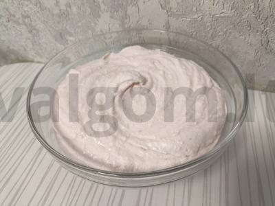 Braškinių varškės masė per 10 minučių pagrindine nuotrauka