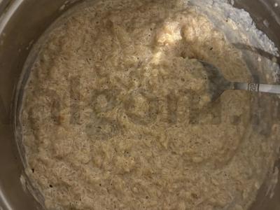 Grikių dribsniai su pienu, vaisių tyrė ir vynuogėmis Žingsnis 7