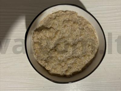 Grikių dribsniai su pienu, vaisių tyrė ir vynuogėmis Žingsnis 8