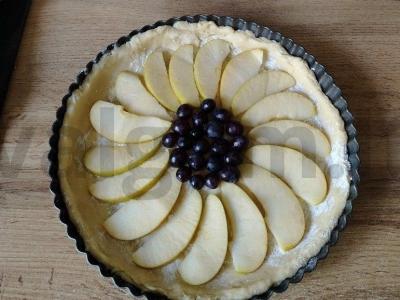 Obuolių pyragas su trupiniais Žingsnis 3