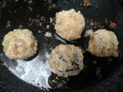 Ryžių rutuliukai su silkės ikrais džiūvėsėliuose Žingsnis 7