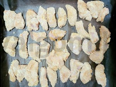 Švelnūs vištienos nagetai su kukurūzų krakmolu Žingsnis 4