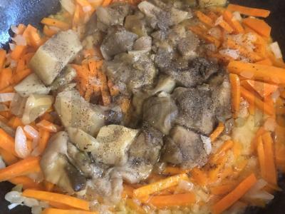 Plovas su baltosiomis grybeliais Žingsnis 6