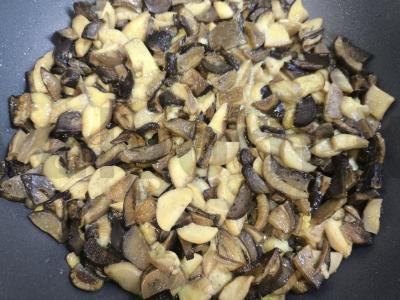 Kepti miško grybai pagrindine nuotrauka