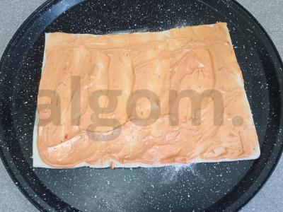 Kvadratinė pica su dešra ir trimis sūrio rūšimis Žingsnis 2