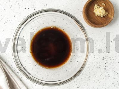 Upėtakis sojų-medaus marinate Žingsnis 2