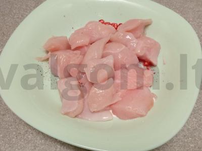 Kepti vištienos šašlykai granatų marinate Žingsnis 2