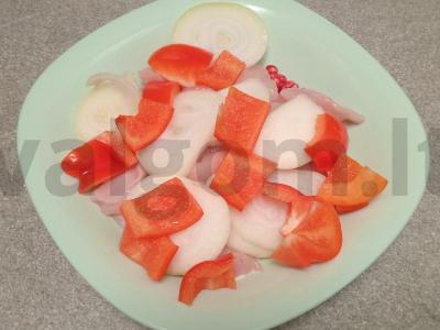 Kepti vištienos šašlykai granatų marinate Žingsnis 4