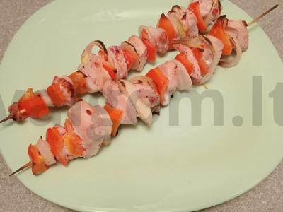 Kepti vištienos šašlykai granatų marinate Žingsnis 7