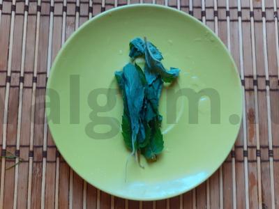 Obuolių kompotas su erškėtuogėmis ir mėta Žingsnis 2