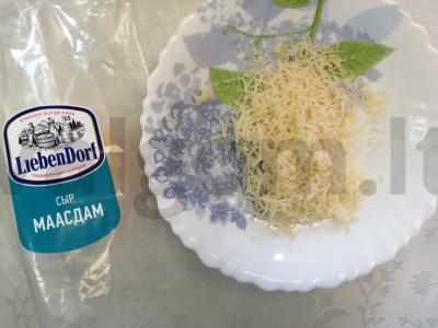 Blynai su pienu, krapais ir sūriu Žingsnis 6