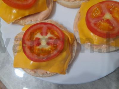 Namų hamburgeris su čederio sūriu Žingsnis 13