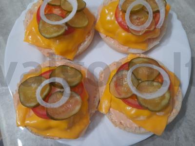 Namų hamburgeris su čederio sūriu Žingsnis 15