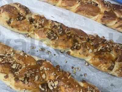 Pintinė kepykla su virta saldinta pienu ir riešutais Žingsnis 4