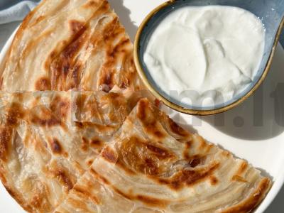 Roti su sūriu ir kumpiu pagrindine nuotrauka