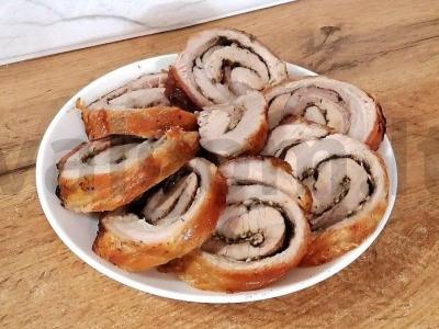 Keptas kiaulienos šoninis pagrindine nuotrauka