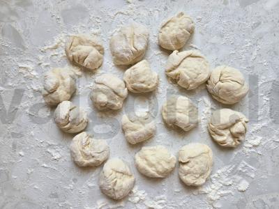 Pianse su vištienos faršu Žingsnis 4