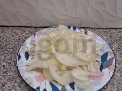 Sultingas jautienos guliašas Žingsnis 8