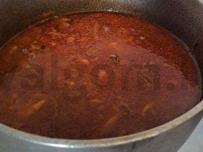 Sultingas jautienos guliašas Žingsnis 15