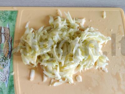 Mini apkepai su ryžiais, vištiena ir cukinija Žingsnis 3