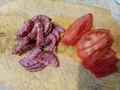 Namų pica su paruoštu tešla ir mocarela Žingsnis 2